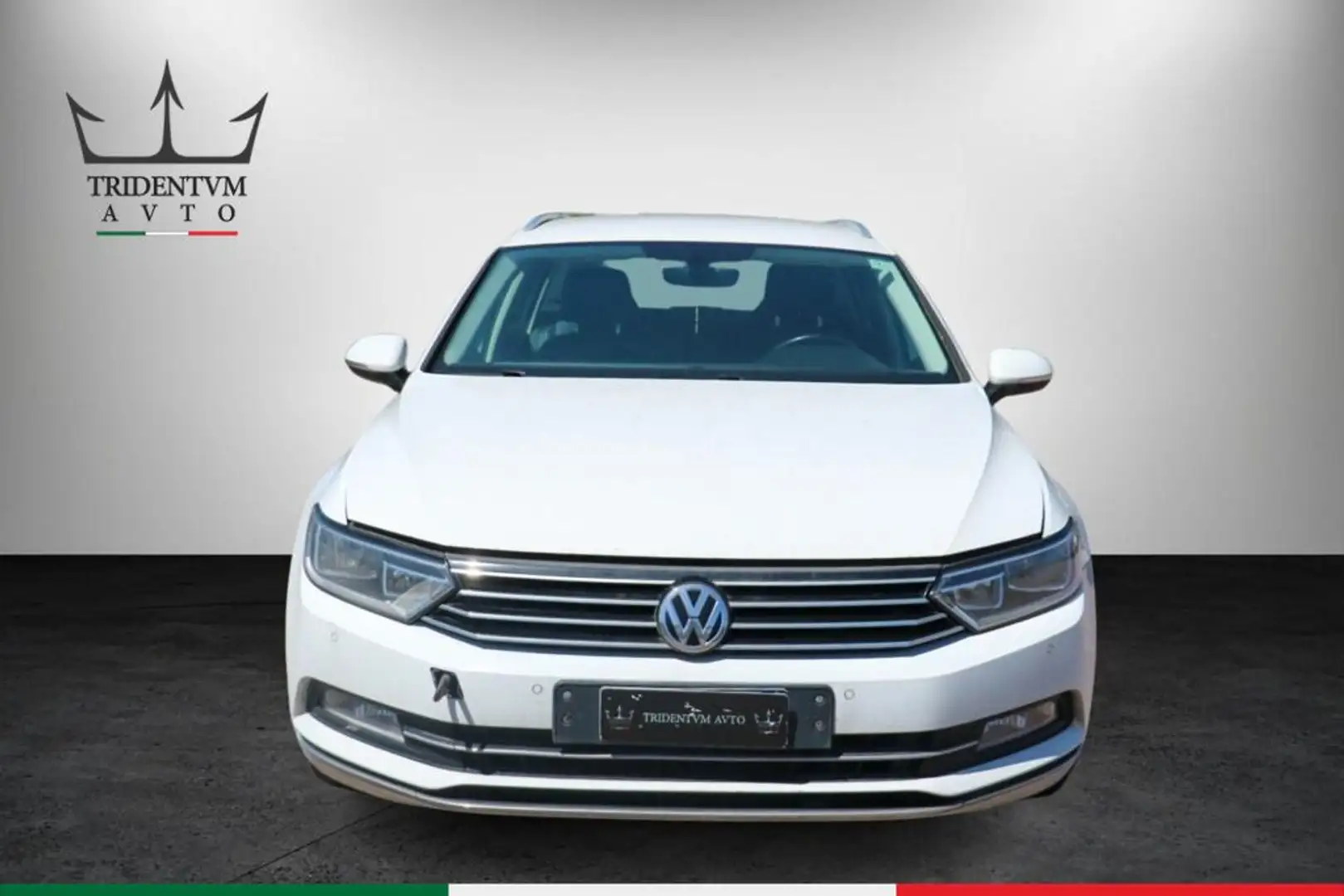 Volkswagen Passat Variant 2.0 tdi Business 150cv dsg 7m Bianco - 2