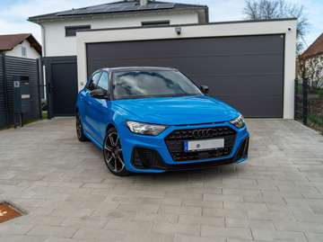 A1 30 TFSI Sportback S tronic S line