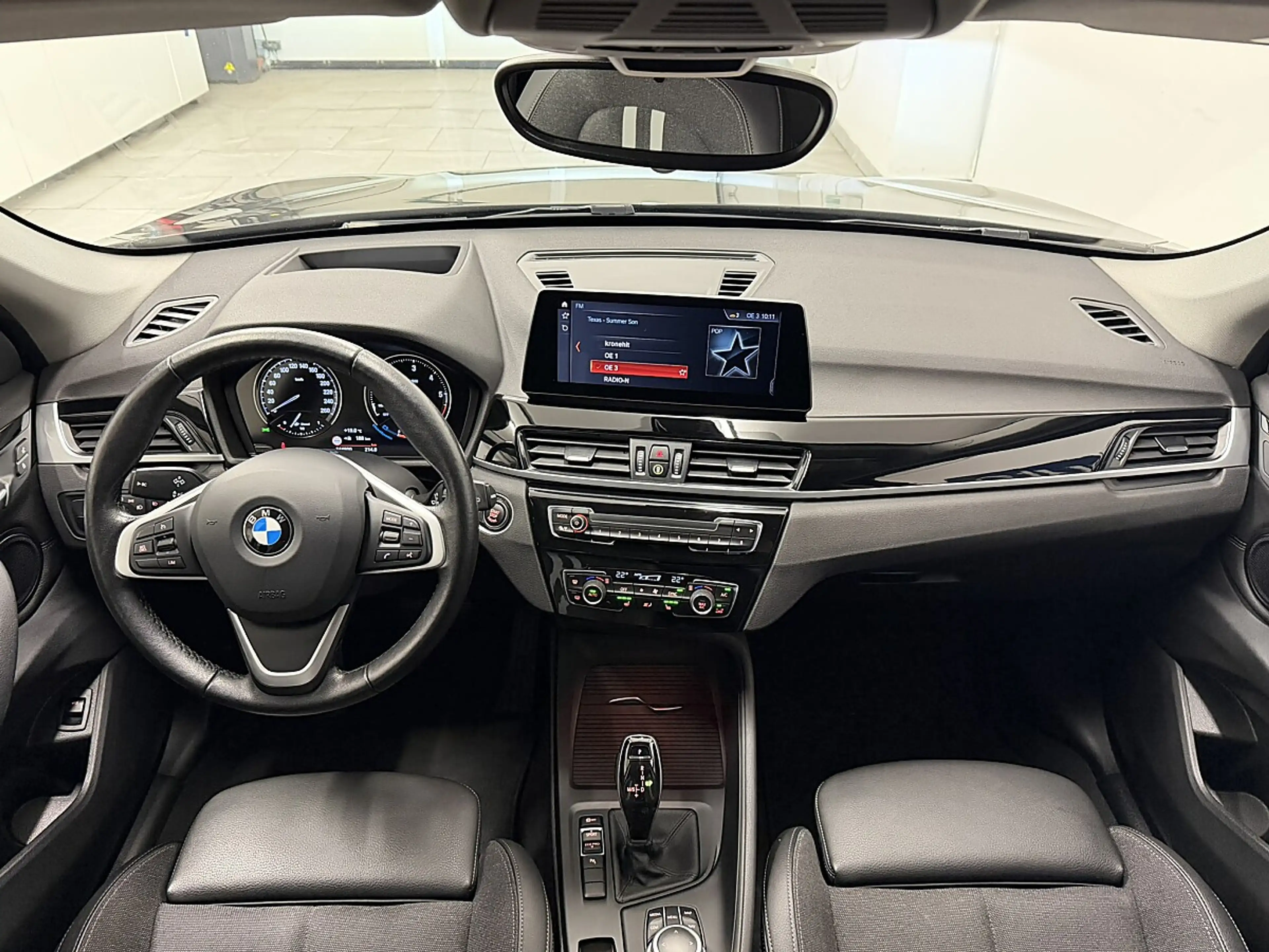 BMW X1 sDrive18d Aut.LCI/LED/NaviPlus/HeadUp/RFK — photo 7