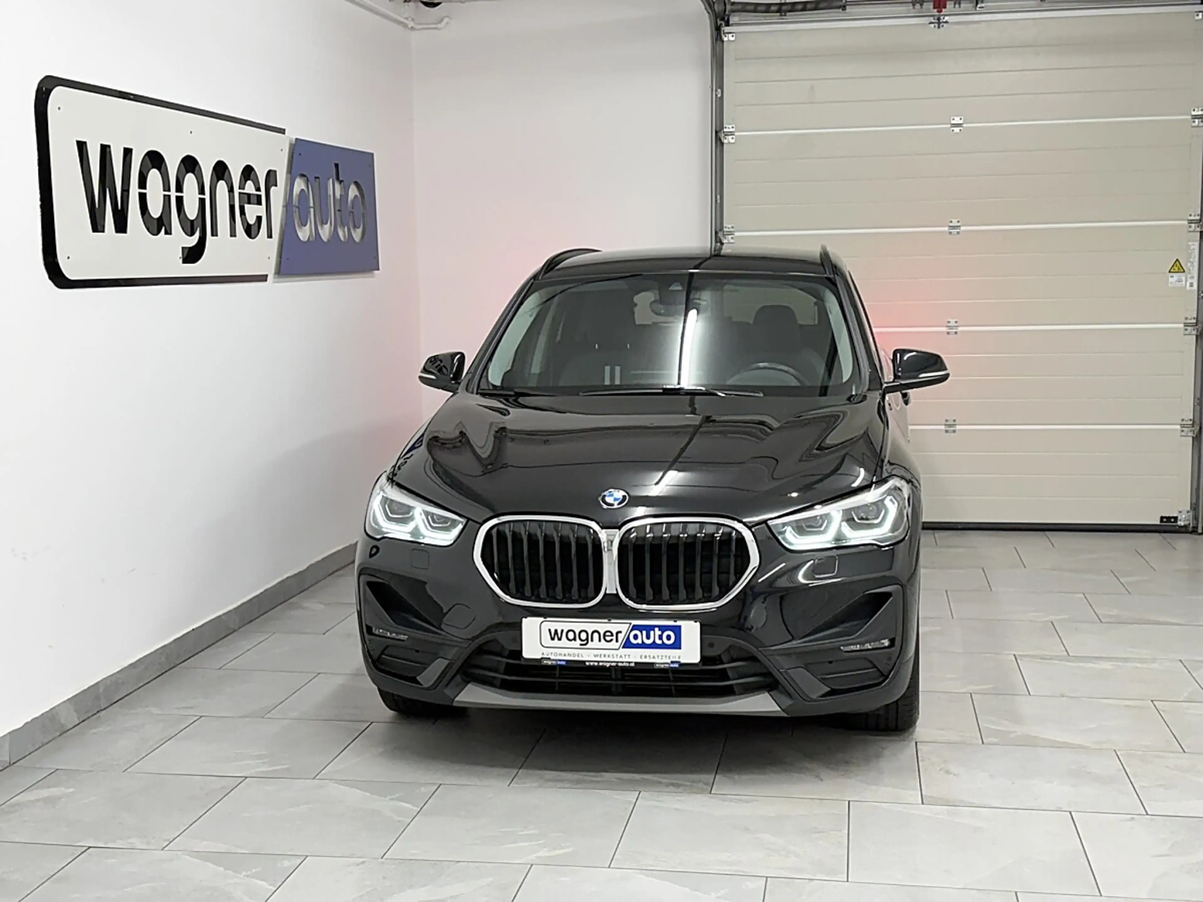 BMW X1 sDrive18d Aut.LCI/LED/NaviPlus/HeadUp/RFK