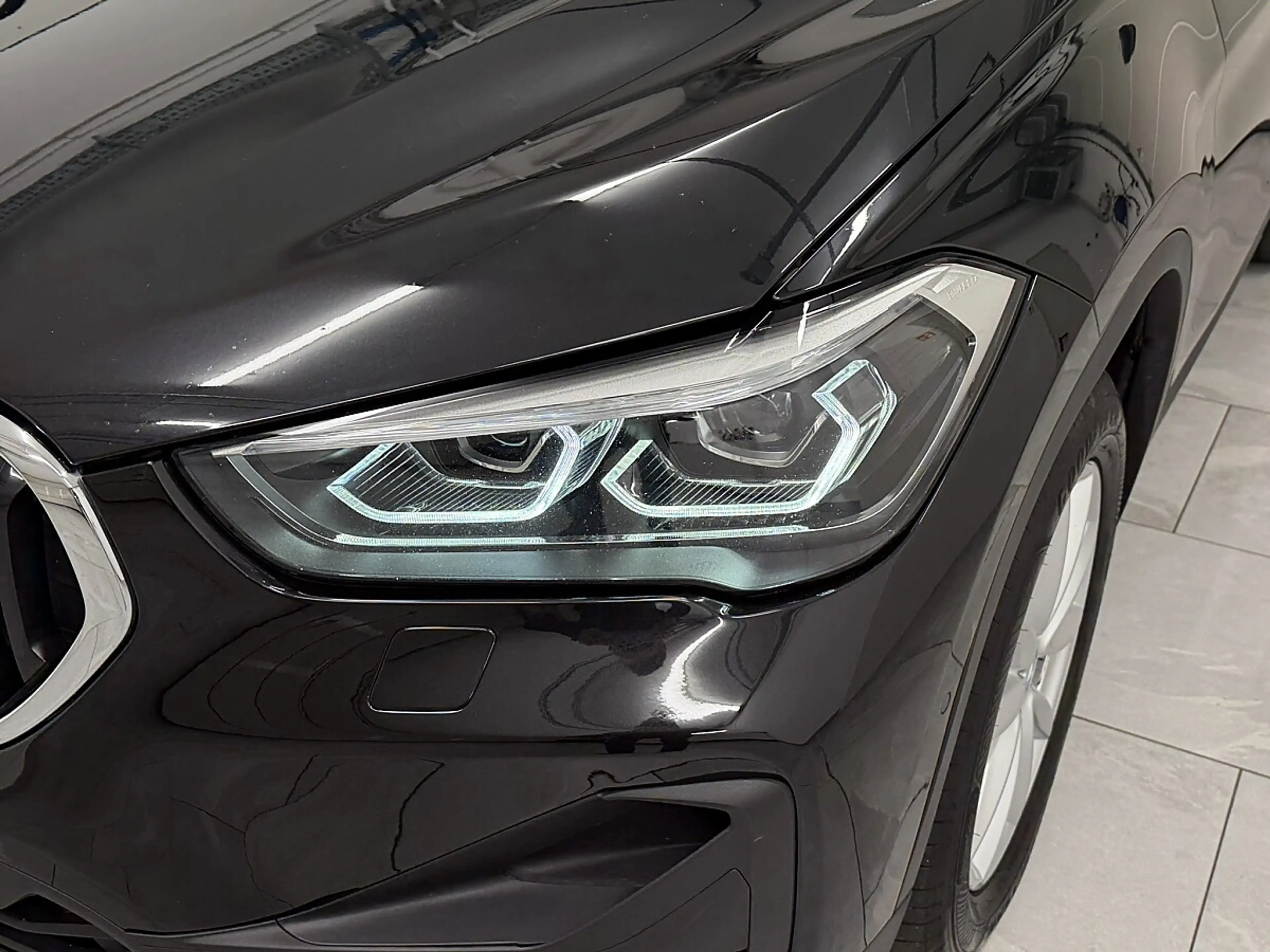BMW X1 sDrive18d Aut.LCI/LED/NaviPlus/HeadUp/RFK — photo 4