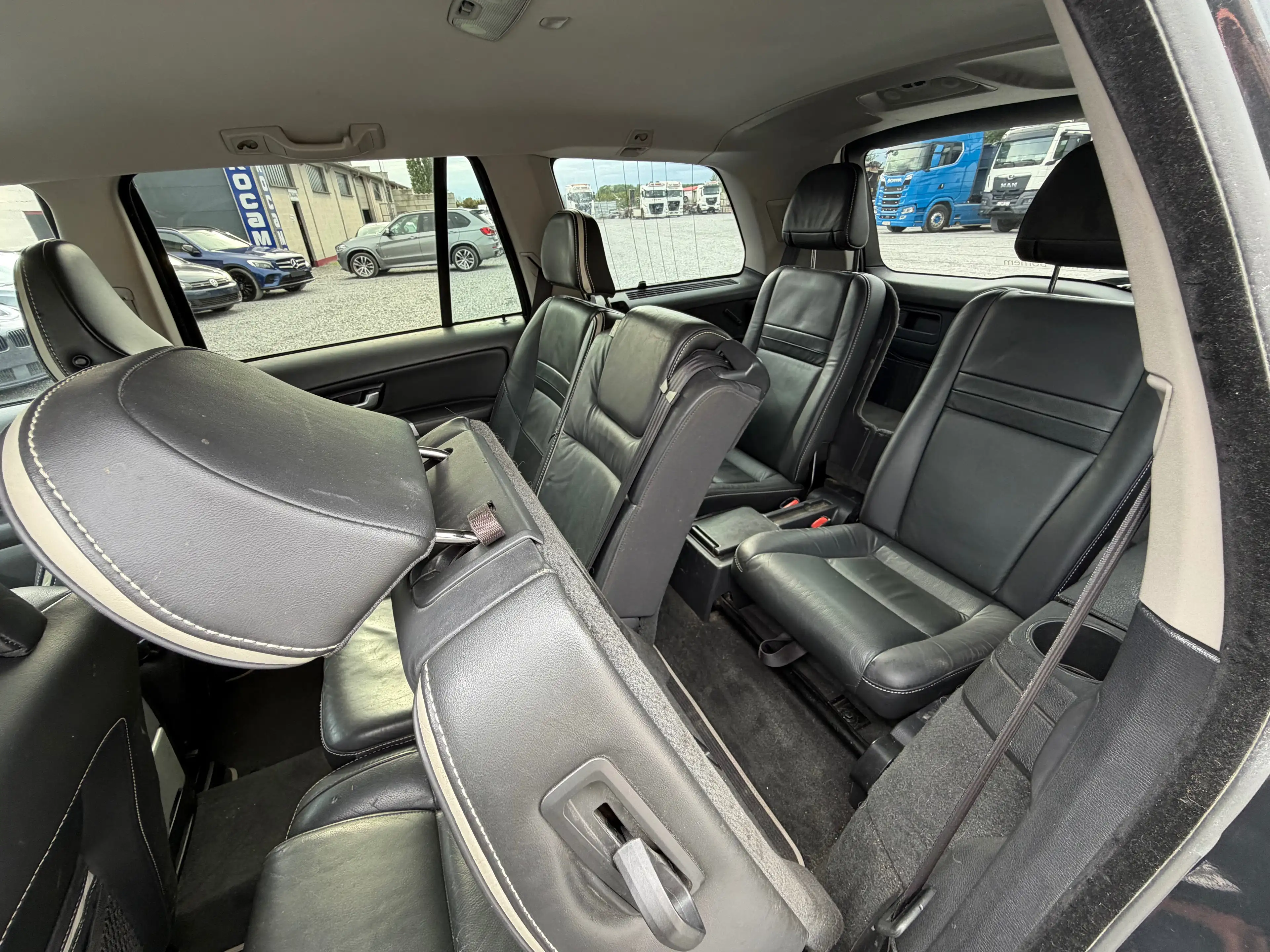 Volvo XC90 2.4 D5 AWD R-design Geartronic *7 PLACE*BI-XENON*NAVI* — photo 13