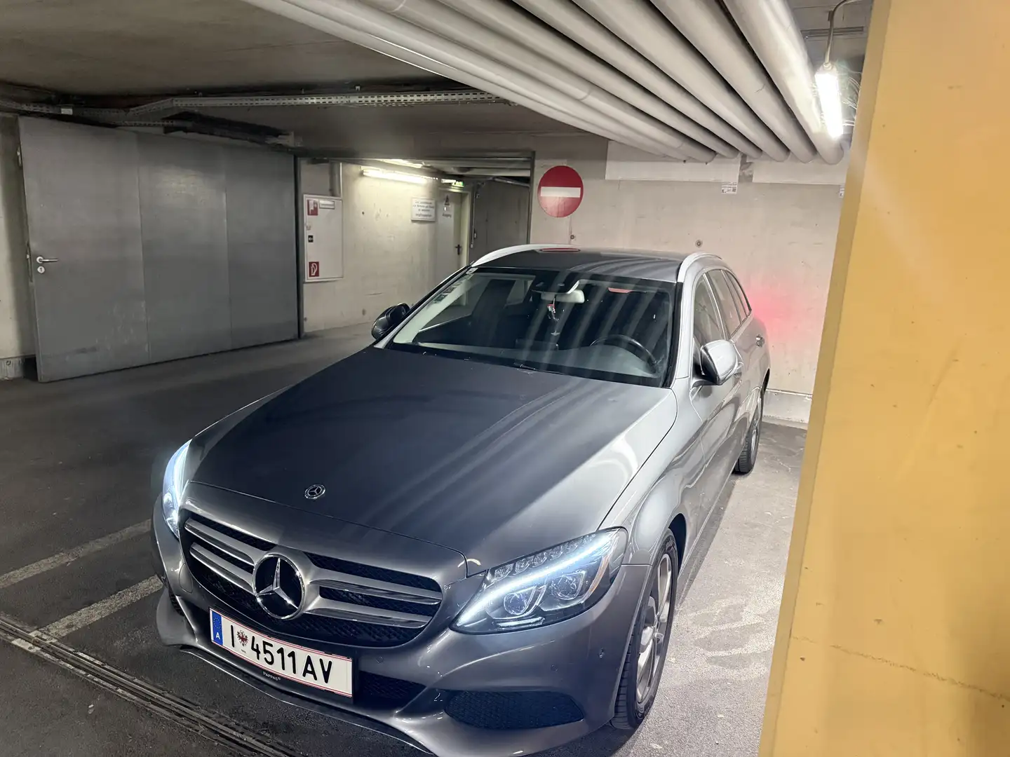 Mercedes-Benz C 200 d T Avantgarde Aut. - 1