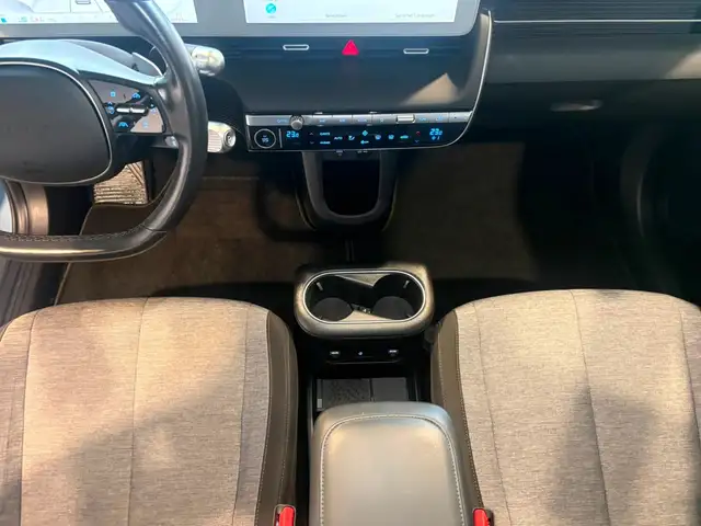Hyundai IONIQ 5 view 12