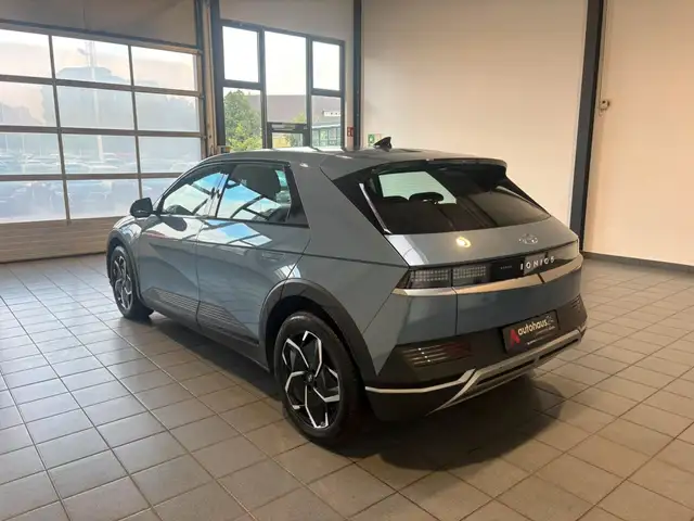 Hyundai IONIQ 5 view 4