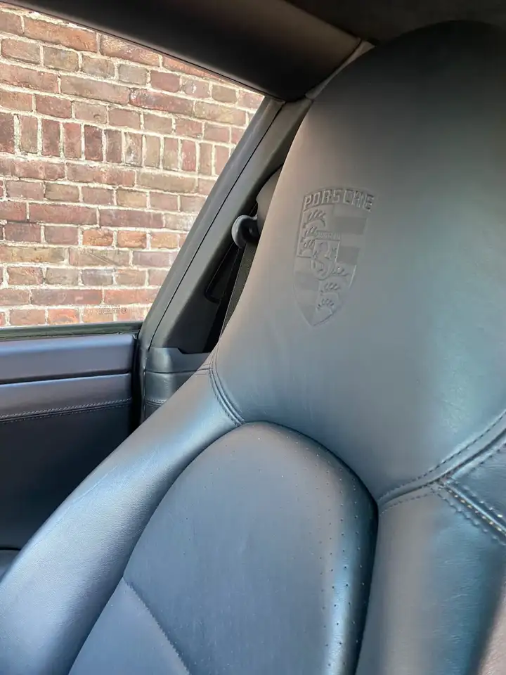 Porsche 911 3.6 Coupé Carrera 4, foto 12