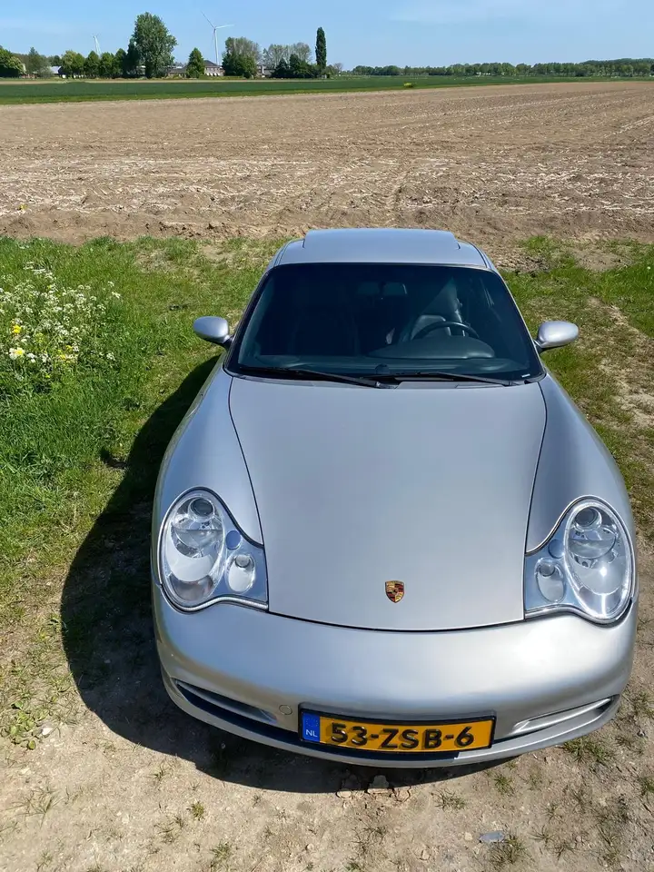 Porsche 911 3.6 Coupé Carrera 4, foto 3