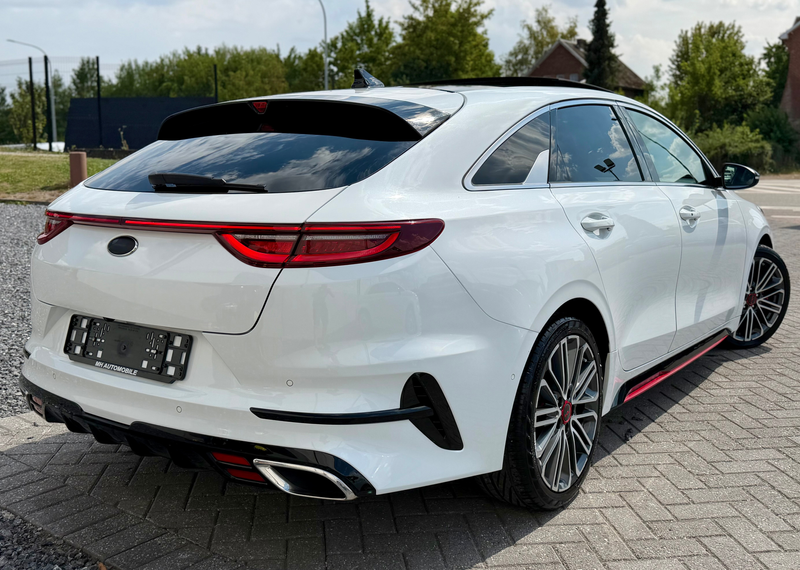 Kia ProCeed / pro_cee'd GT 1.6 T-GDi GT DCT ISG — photo 2