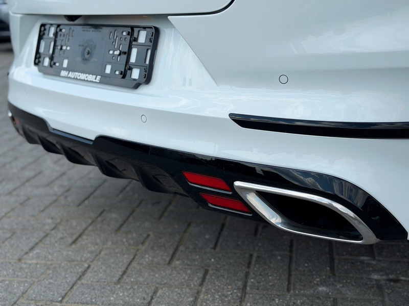 Kia ProCeed / pro_cee'd GT 1.6 T-GDi GT DCT ISG — photo 13