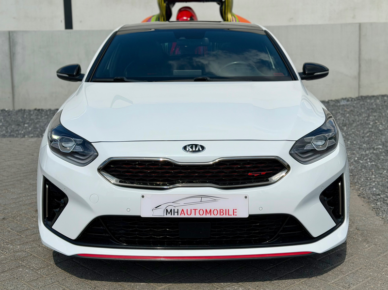 Kia ProCeed / pro_cee'd GT 1.6 T-GDi GT DCT ISG — photo 4