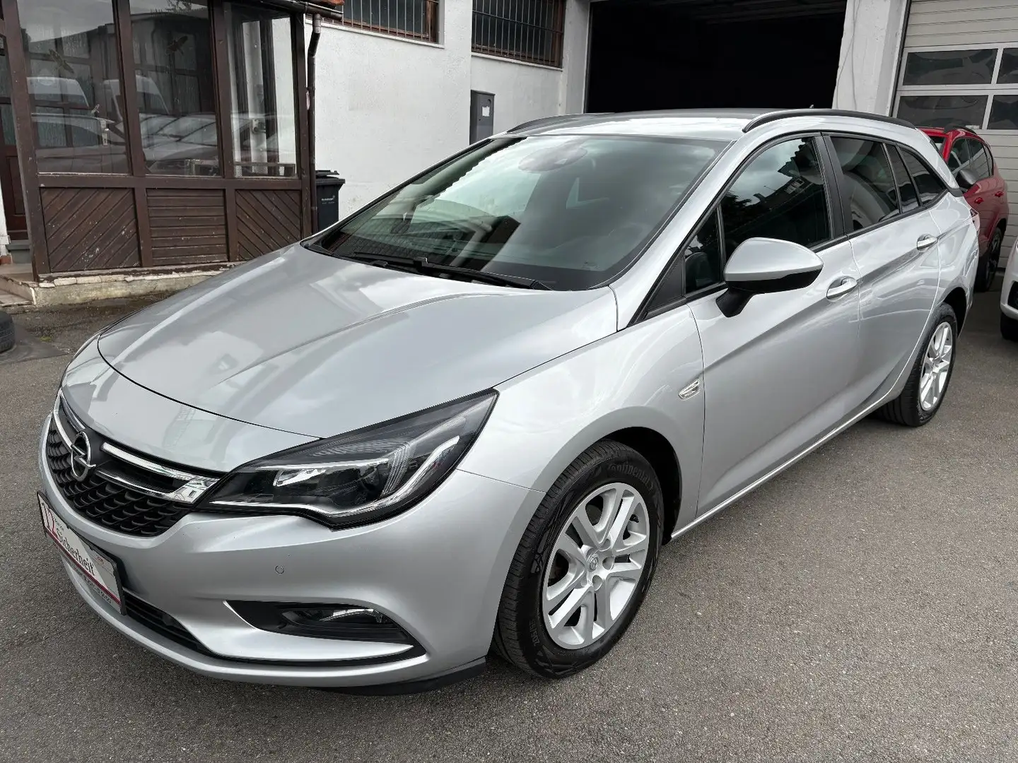 Opel Astra K 1.6 CDTI ST Business - NAVI SHZ TEMP Argent - 1