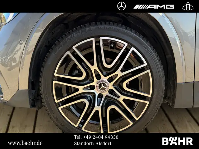 Mercedes-Benz Gla Class view 6