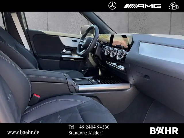 Mercedes-Benz Gla Class view 5
