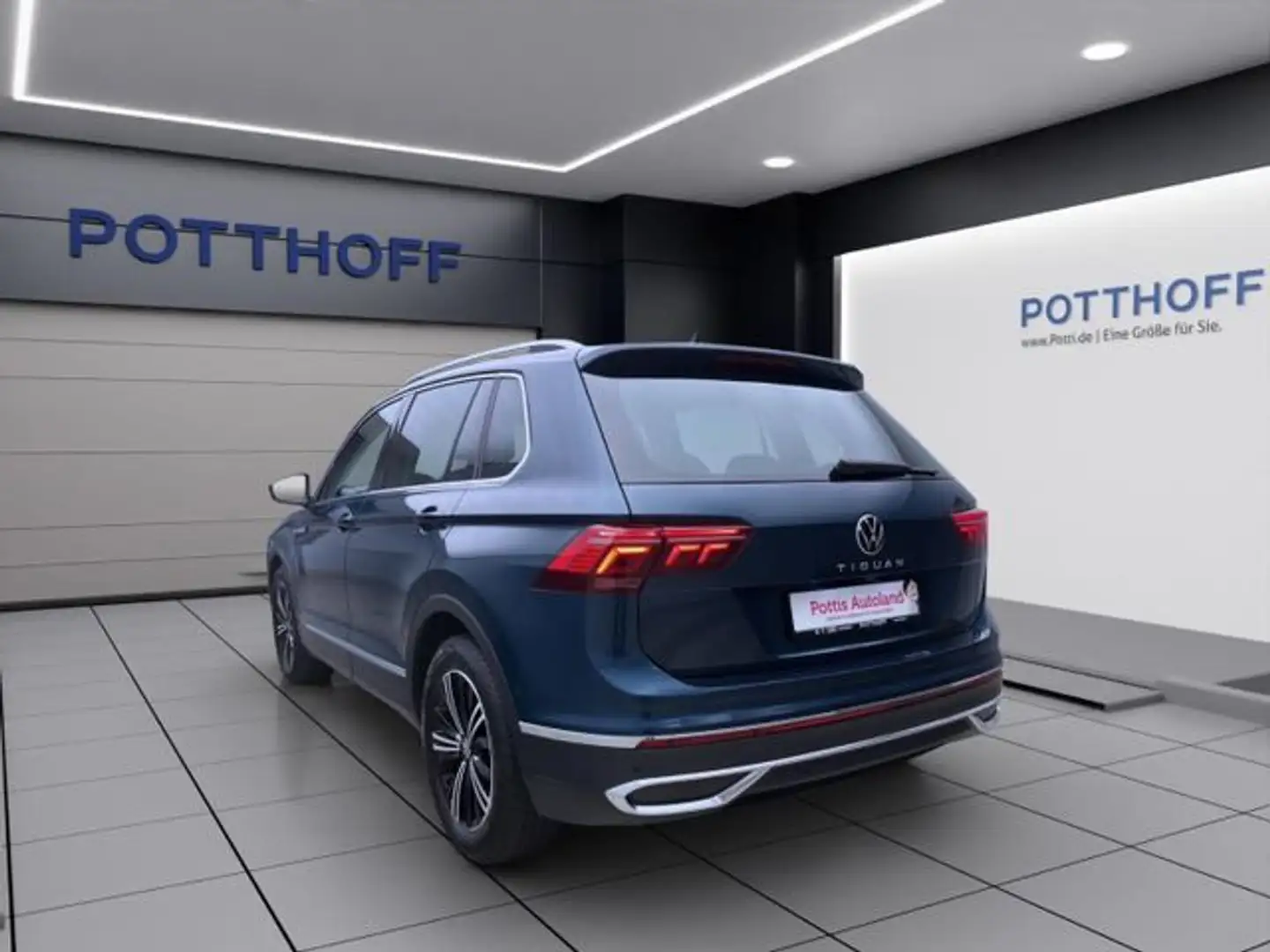 Volkswagen Tiguan 2.0 TDI DSG ELEGANCE PANO KAMERA PDC NAVI Blau - 2