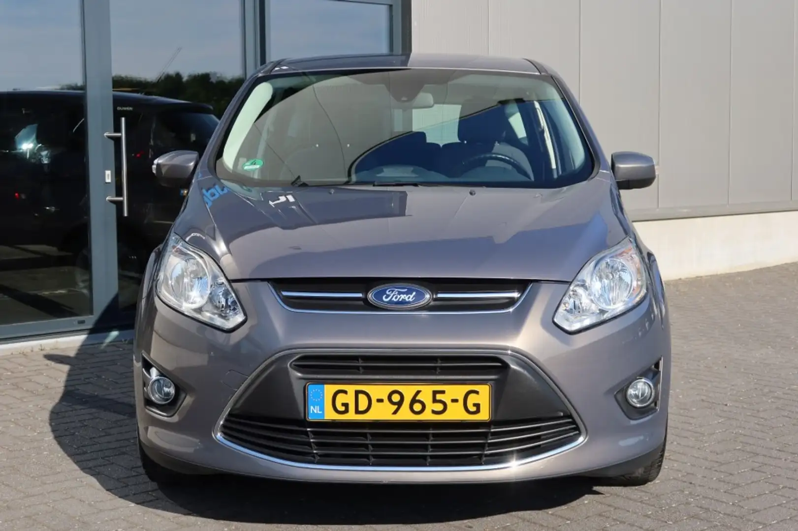 Ford C-Max 1.0 Edition Airco, NAVI, PDC, Trekhaak afnb. Bruin - 2