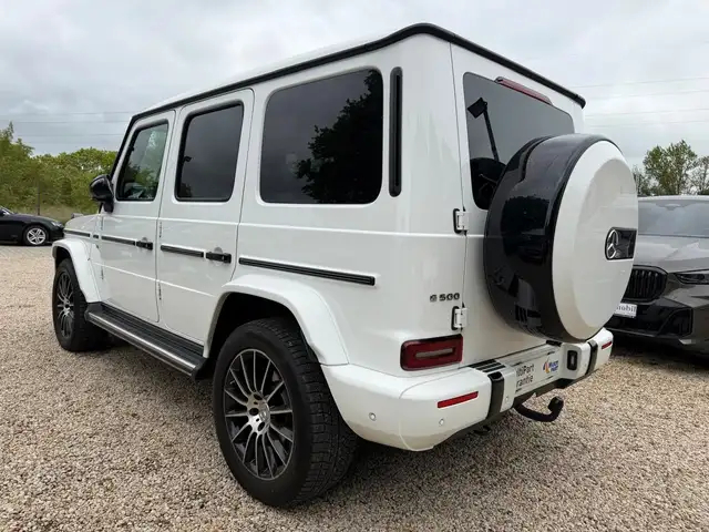 Mercedes-Benz G 500 view 6