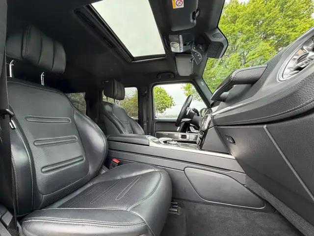 Mercedes-Benz G 500 view 10