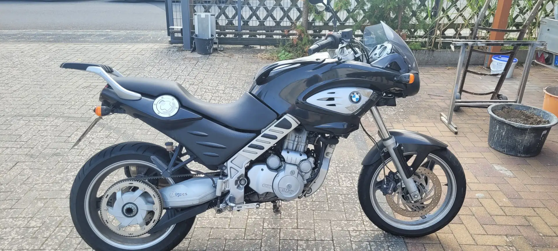 BMW F 650 CS Argent - 1
