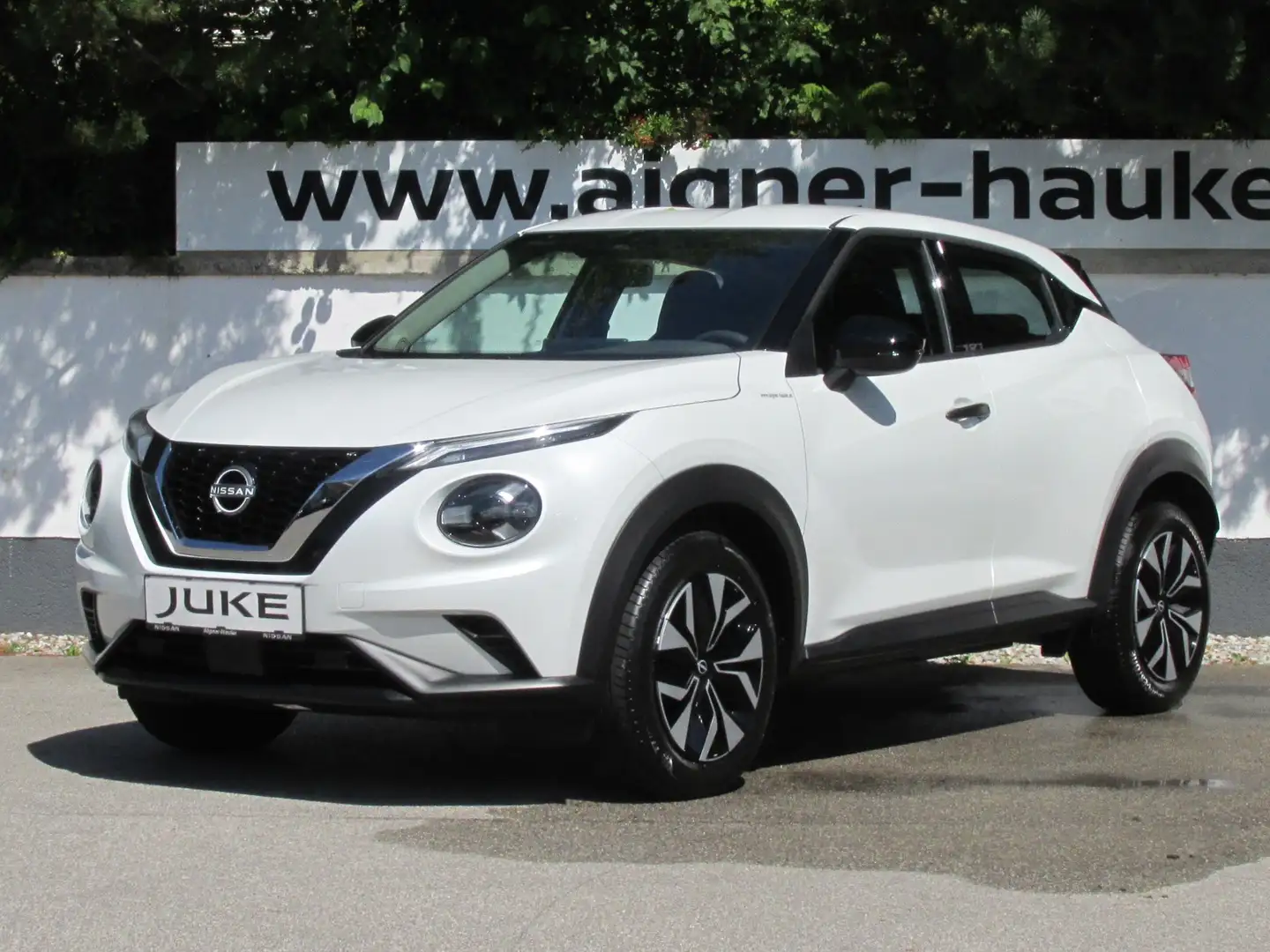 Nissan Juke 1,0 DIG-T Acenta+ DCT Aut. Gratis Winterräder!! Weiß - 1