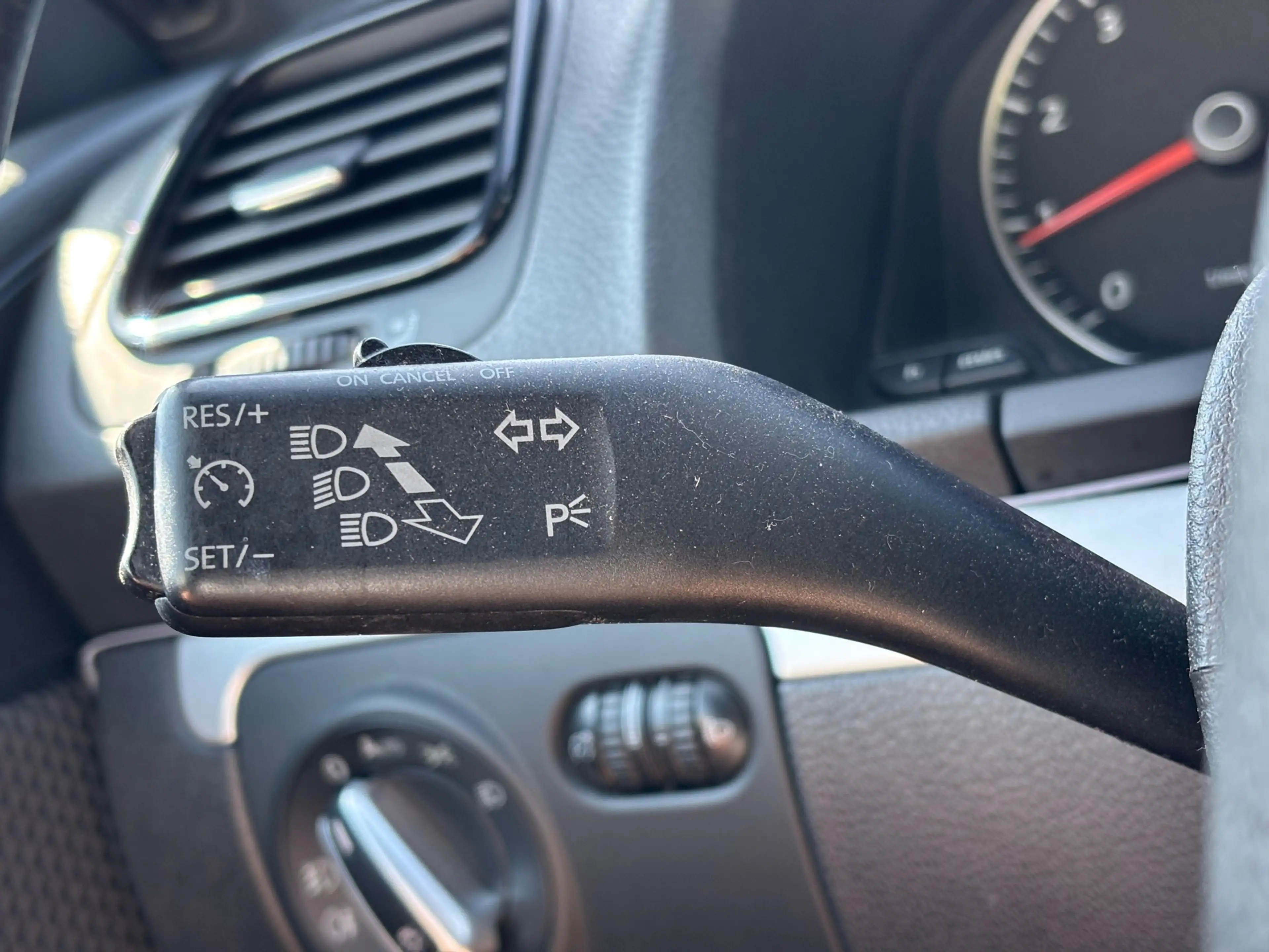 Volkswagen Scirocco 2.0 TSI Highline nette auto ! — photo 17