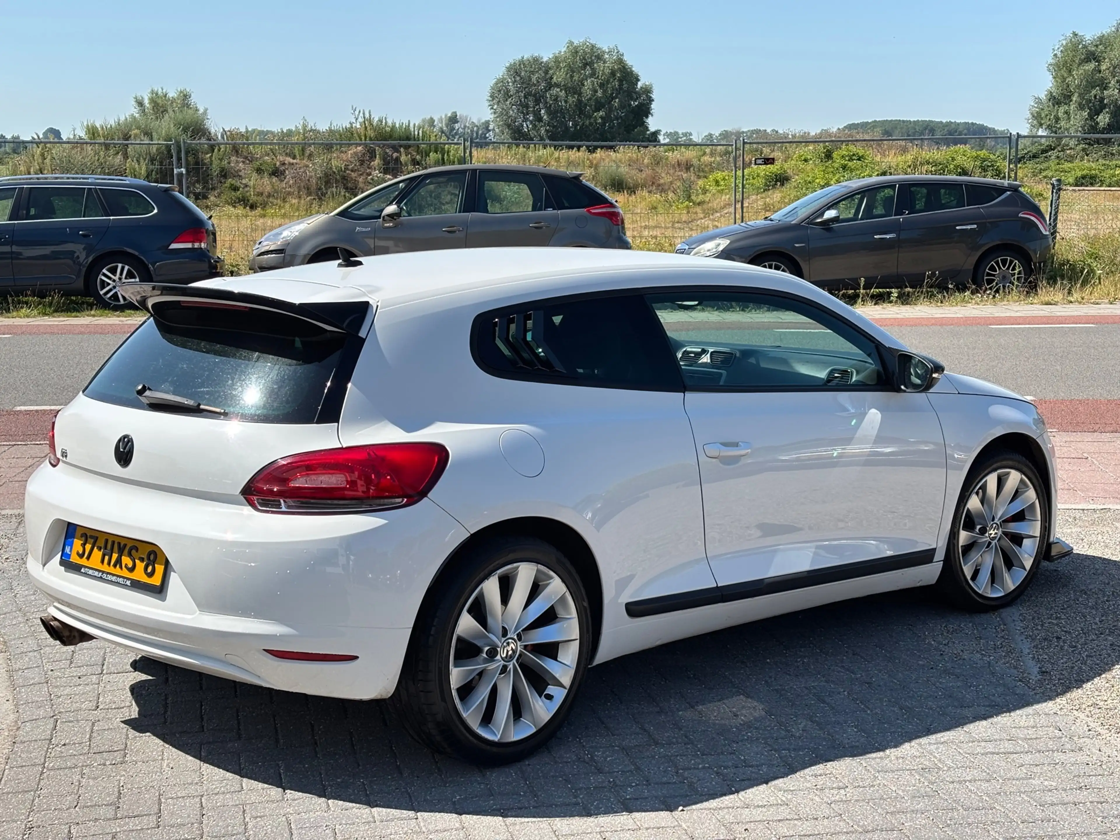 Volkswagen Scirocco 2.0 TSI Highline nette auto ! — photo 2