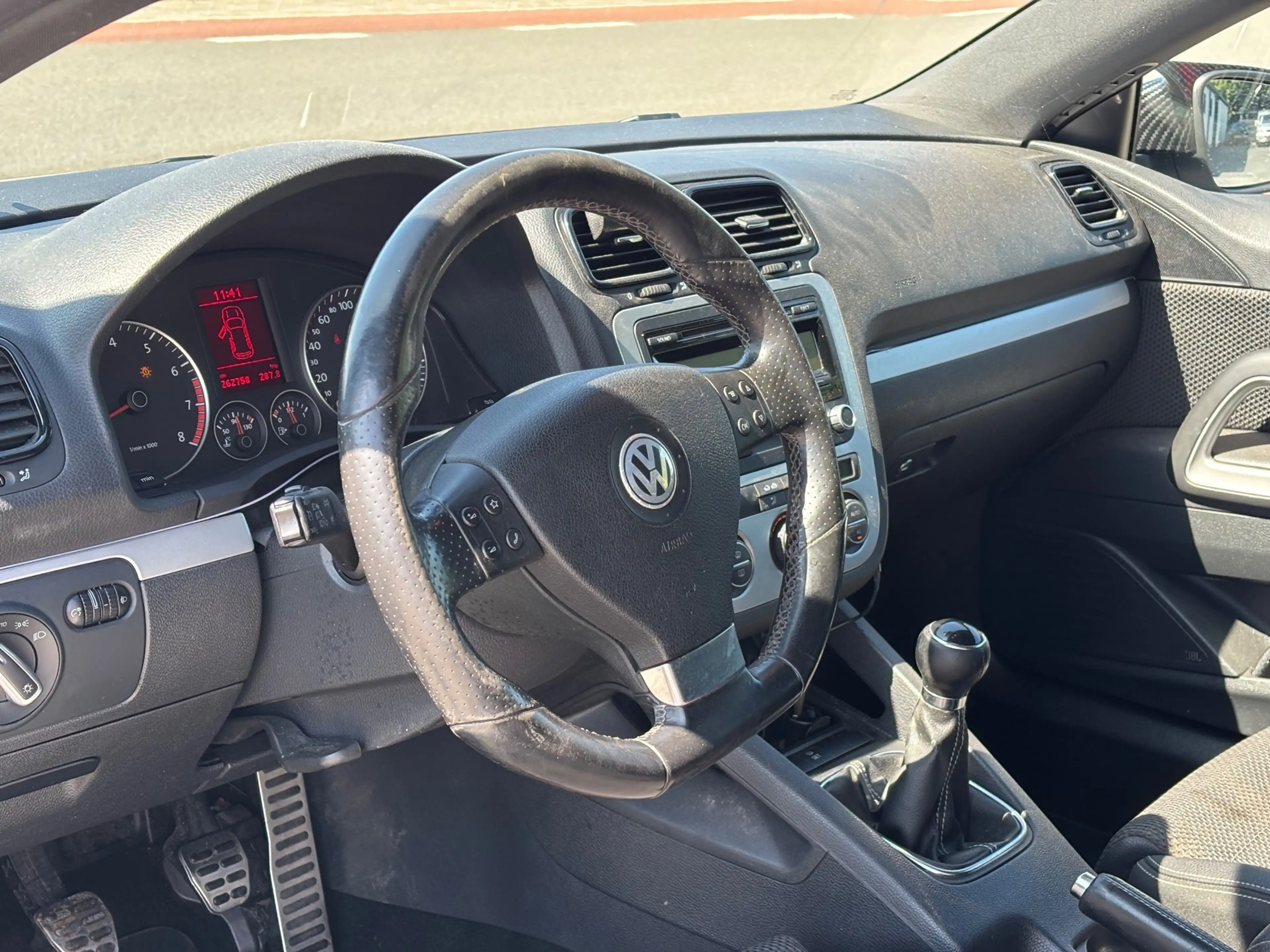 Volkswagen Scirocco 2.0 TSI Highline nette auto ! — photo 9