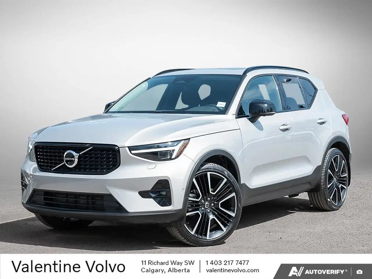 2024 Volvo XC40