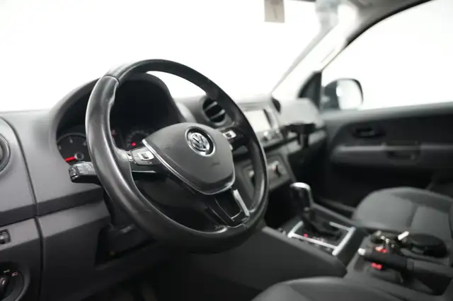 Volkswagen Amarok view 12