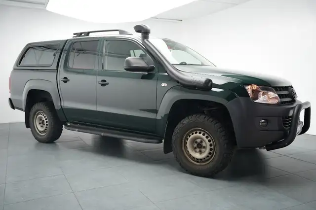 Volkswagen Amarok view 2