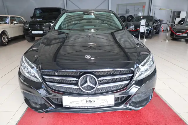 Mercedes-Benz C-Class view 12