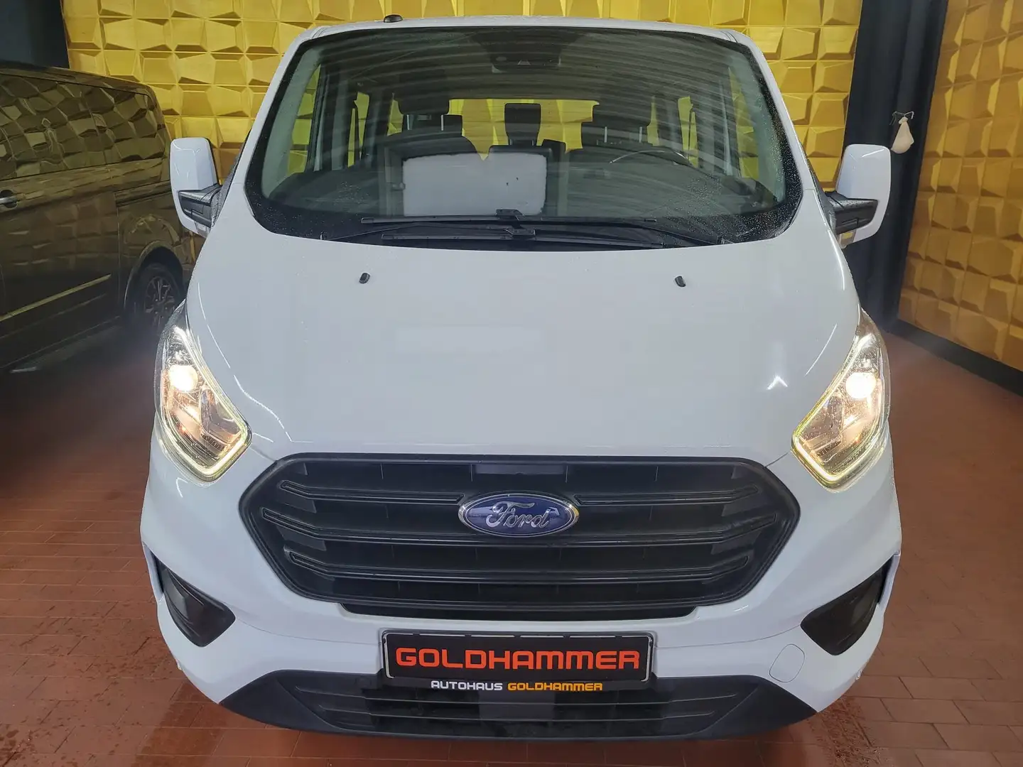 Ford Transit Custom L1 AUTOM/8-S/KAMERA/2xTÜR Blanc - 1