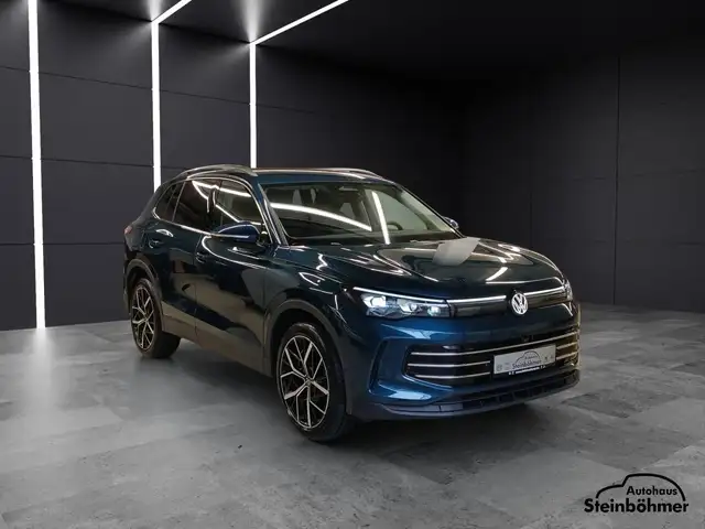Volkswagen Tiguan view 10