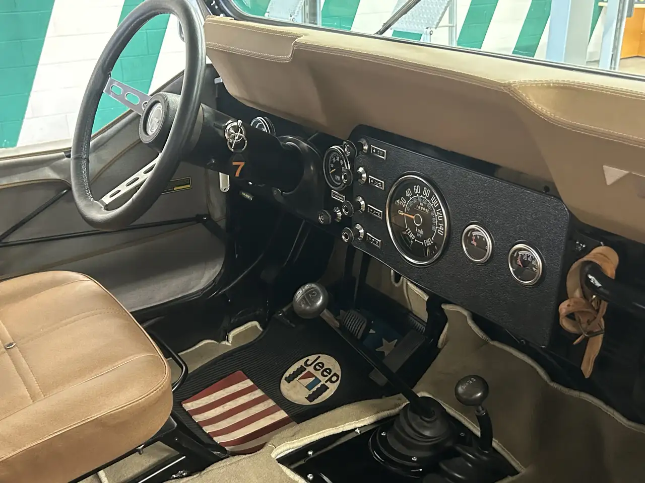 Jeep CJ-7 GOLDEN EAGLE 5.0 V8, foto 5