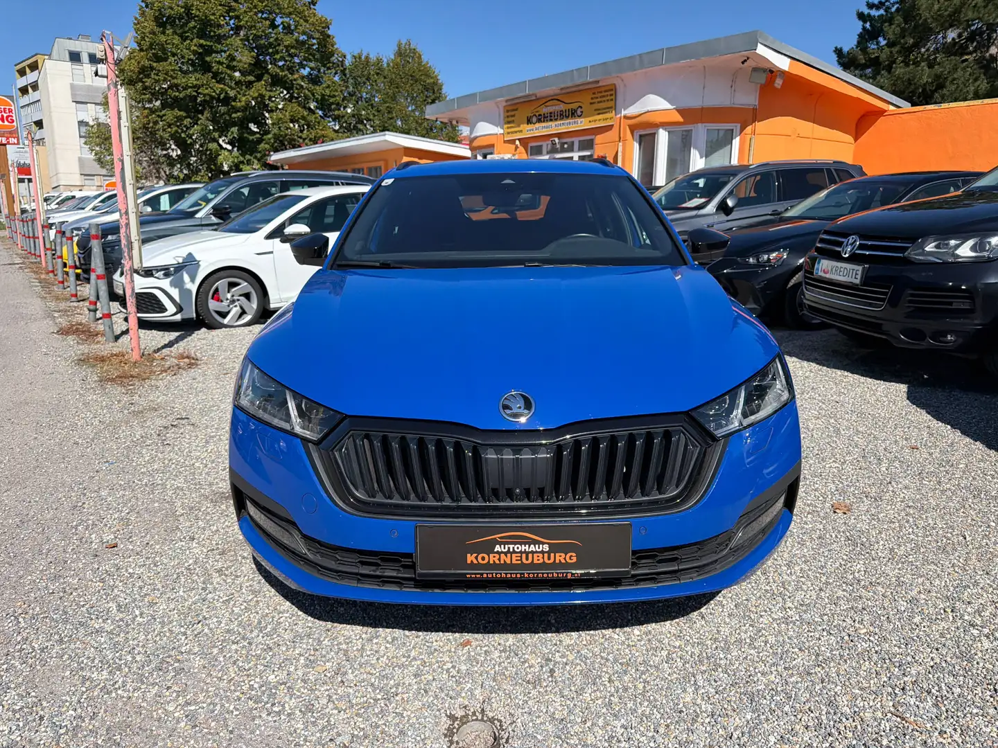 Skoda Octavia 2.0 TDI Style **1.Besitz**360° Kamera **NAVI** Blau - 2