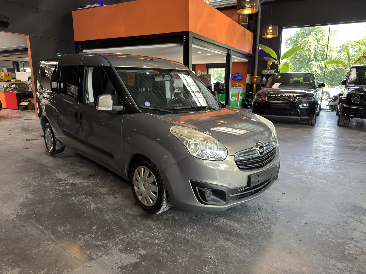 Opel Combo Tour 1.6 CDTi L1H1 langue Cosmo 12 mois de gar Marrón - 1