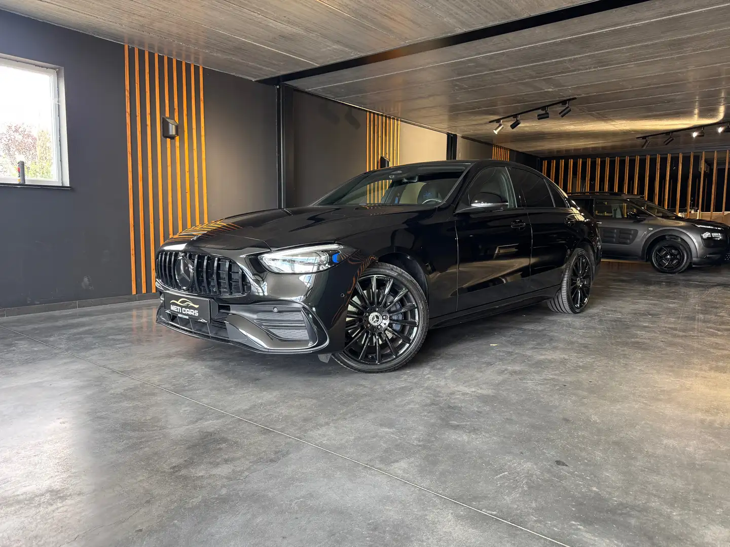 Mercedes-Benz C 300 C43 Look | Full Option | Pano | BTW - Wagen | Schwarz - 2