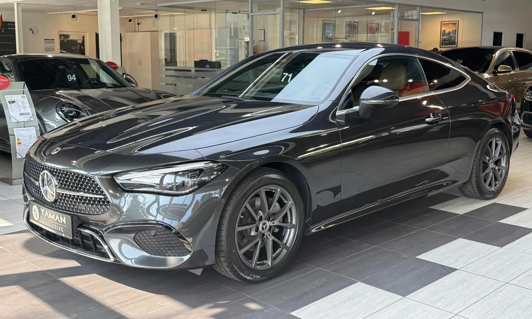 Mercedes-Benz CLE 200 Avantgarde Advanced +*StHzg*Sitzblft*AHK Grijs - 1