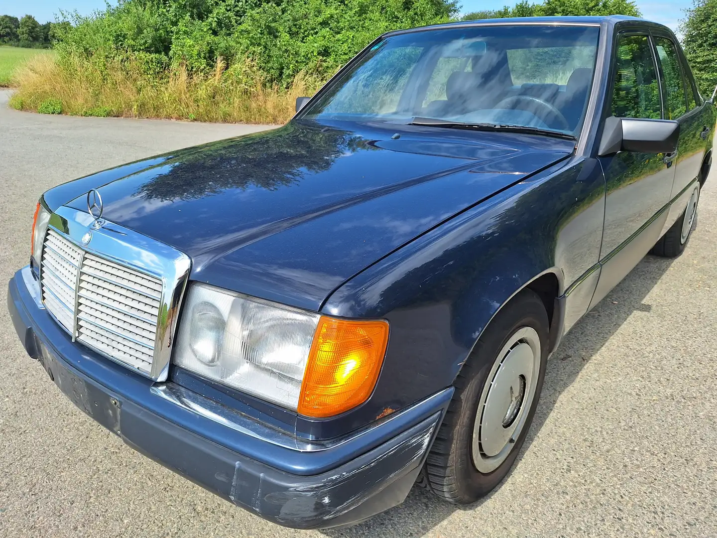 Mercedes-Benz E 200 200 E, W124, 2. Hand, Ex-Rentner, 0 Rost, 248 Tkm Bleu - 1