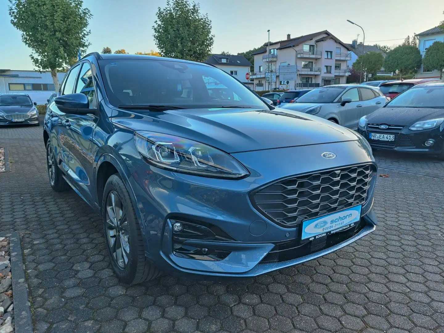 Ford Kuga Plug-In Hybrid ST-Line X Blau - 1