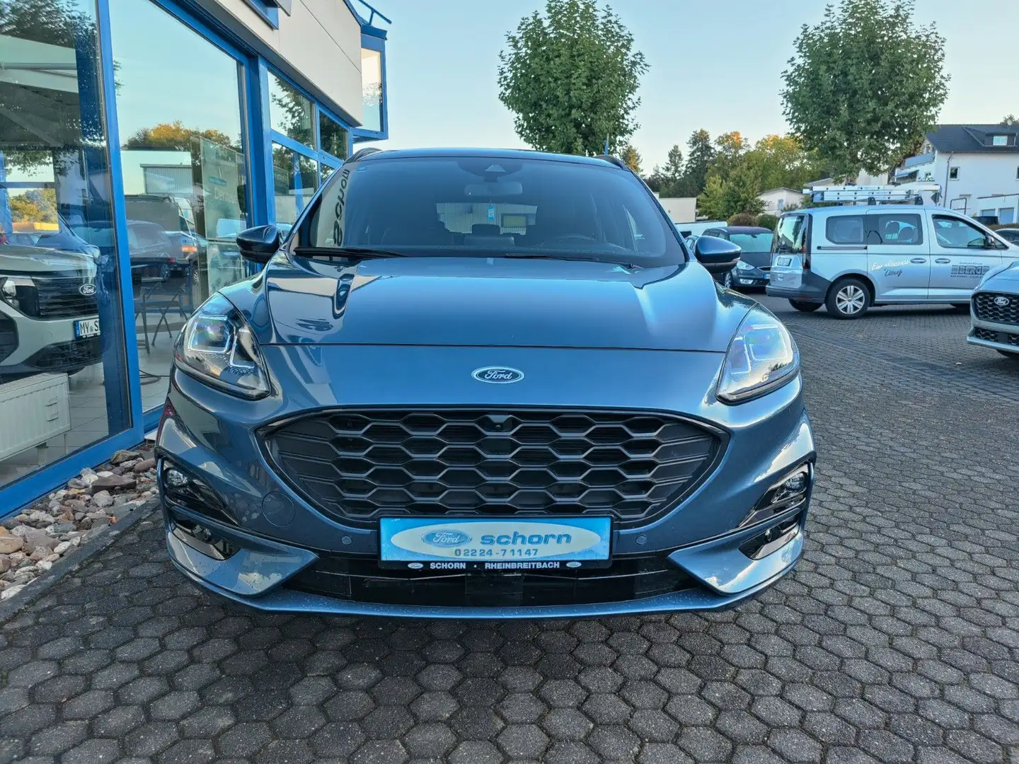 Ford Kuga Plug-In Hybrid ST-Line X Blau - 2