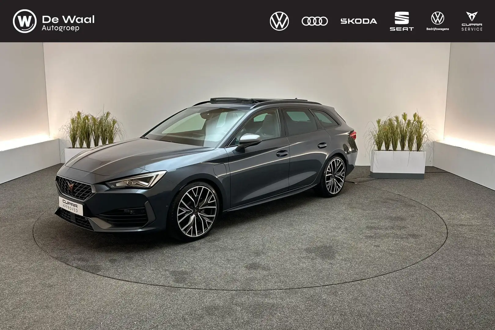 CUPRA Leon Sportstourer 1.4 245pk DSG e-Hybrid VZ Performance Grigio - 1