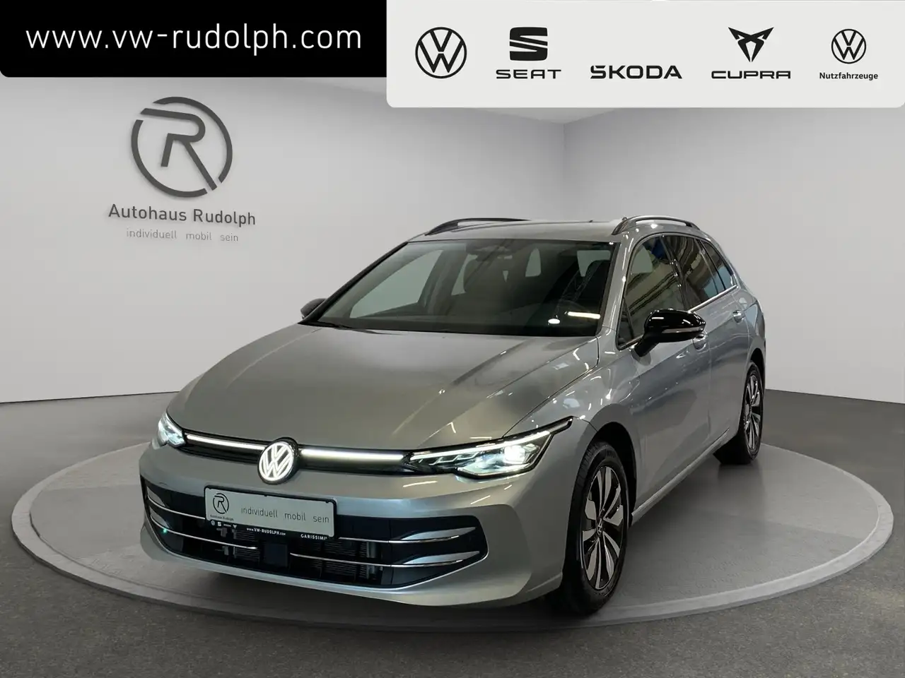 Volkswagen Golf VIII Variant 2.0 TDI Goal / Navi LED AHK