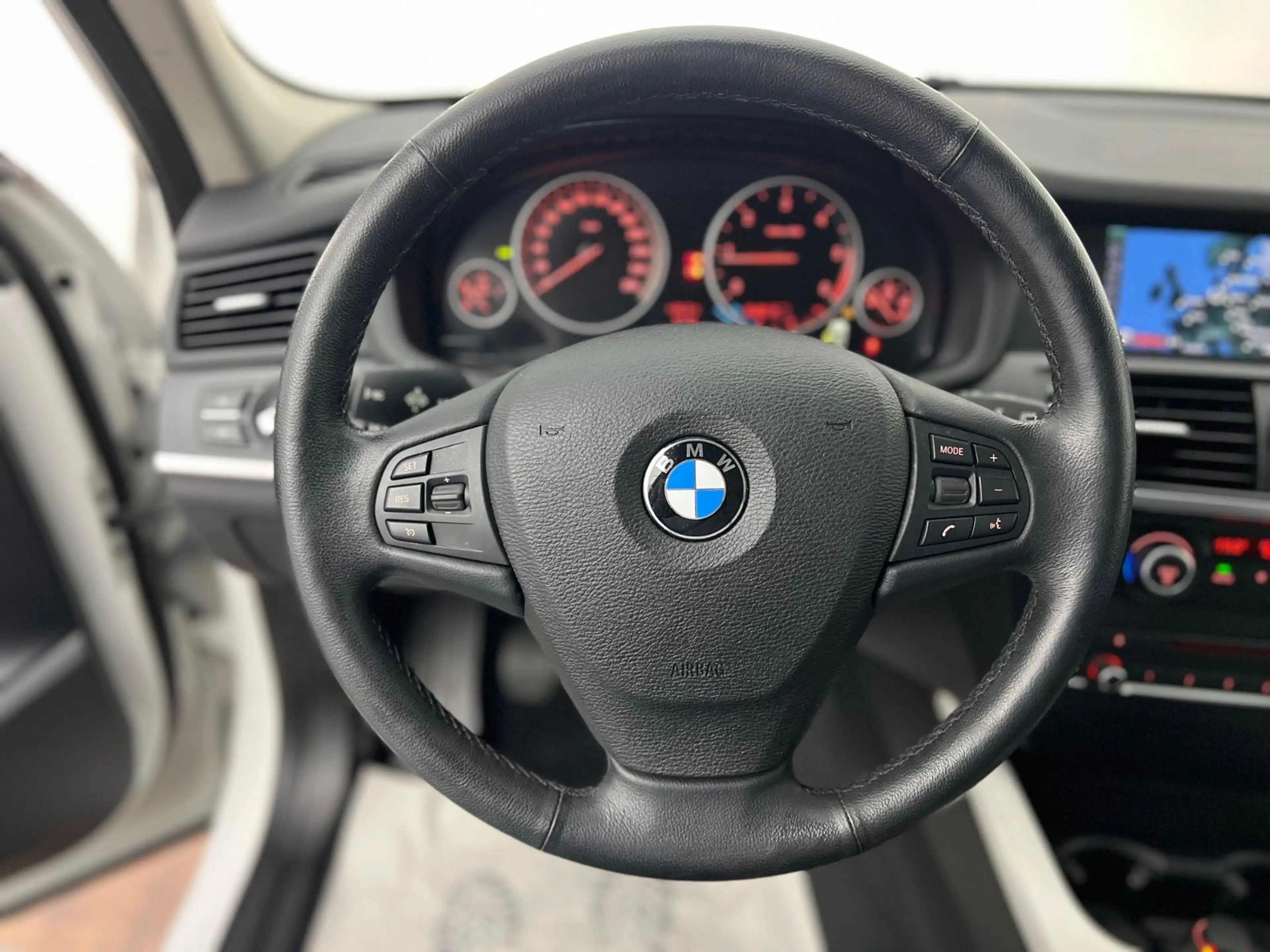 BMW X3 20d / 4x4 / NUR 42.tKM / RENTNER/ GARANTIE — photo 15