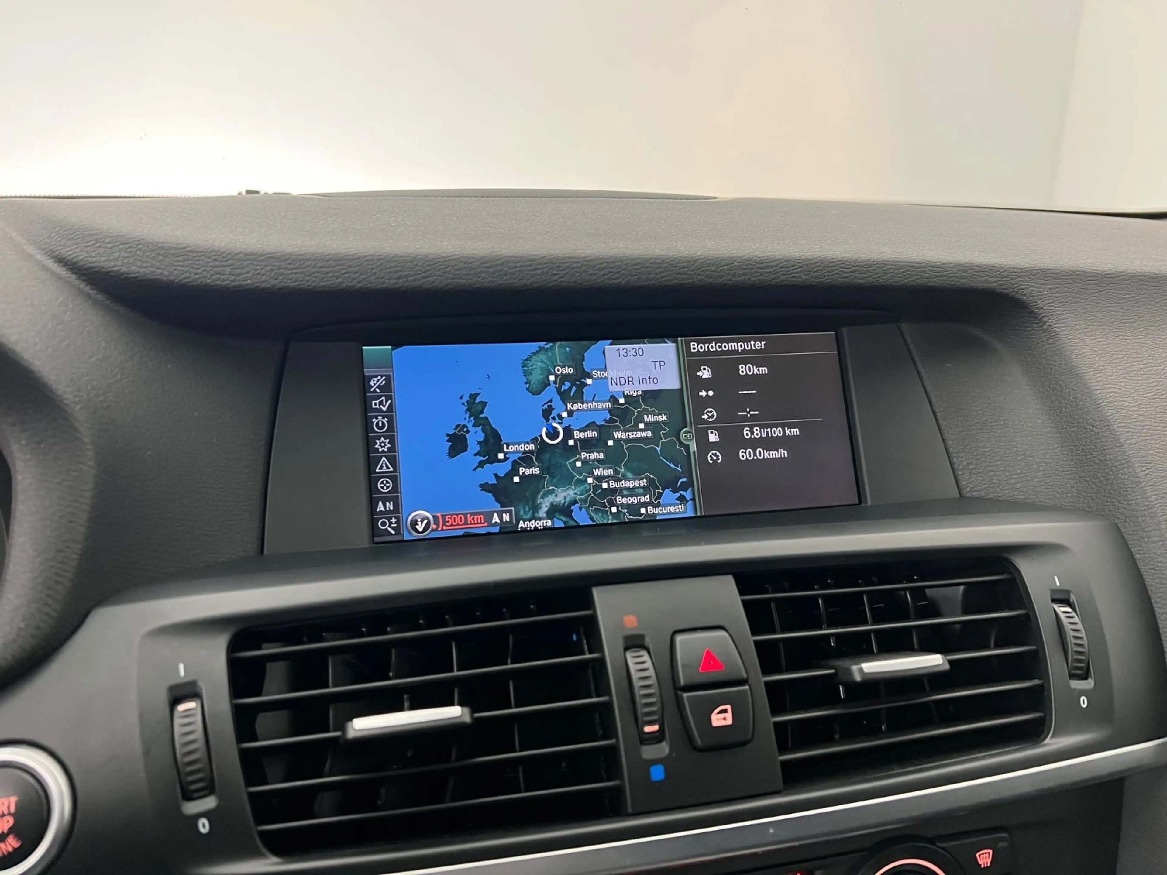 BMW X3 20d / 4x4 / NUR 42.tKM / RENTNER/ GARANTIE — photo 19