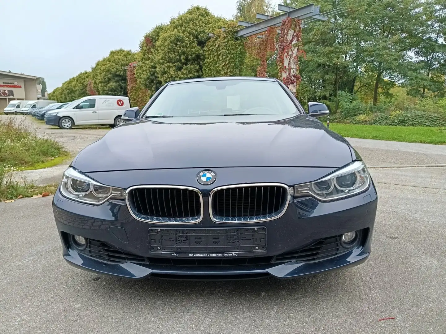 BMW 320 Baureihe 3 Lim. 320 i Blau - 2