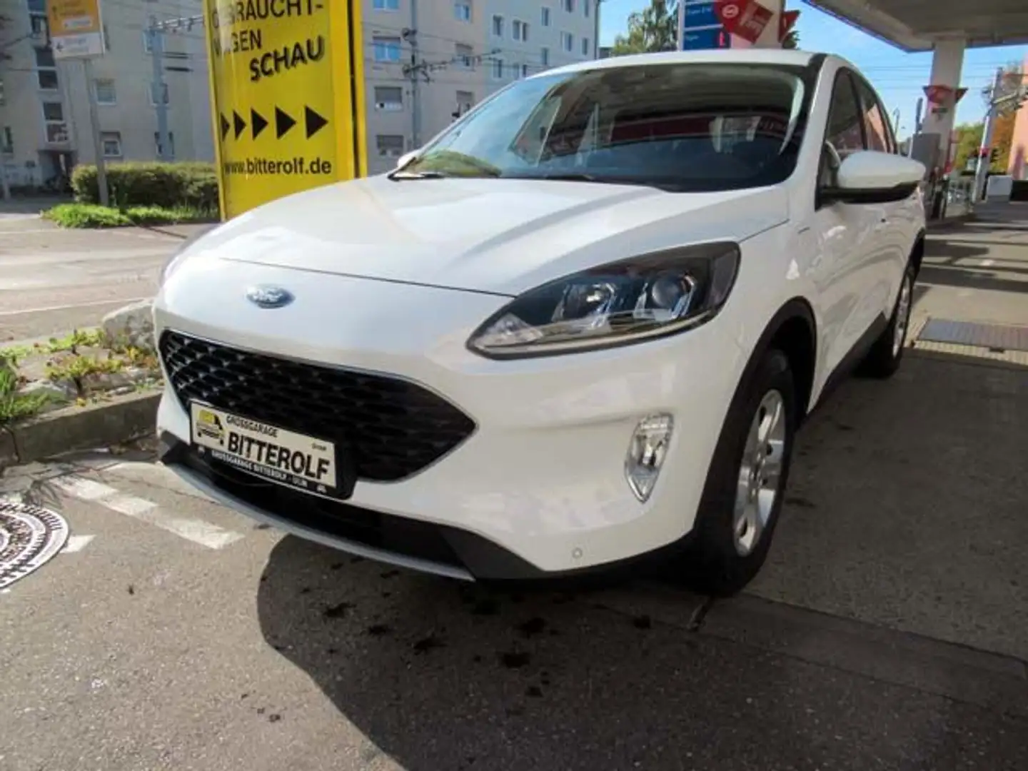 Ford Kuga Plugin Hybrid Autom Navi/AHK/4SHZ/PDC Weiß - 2