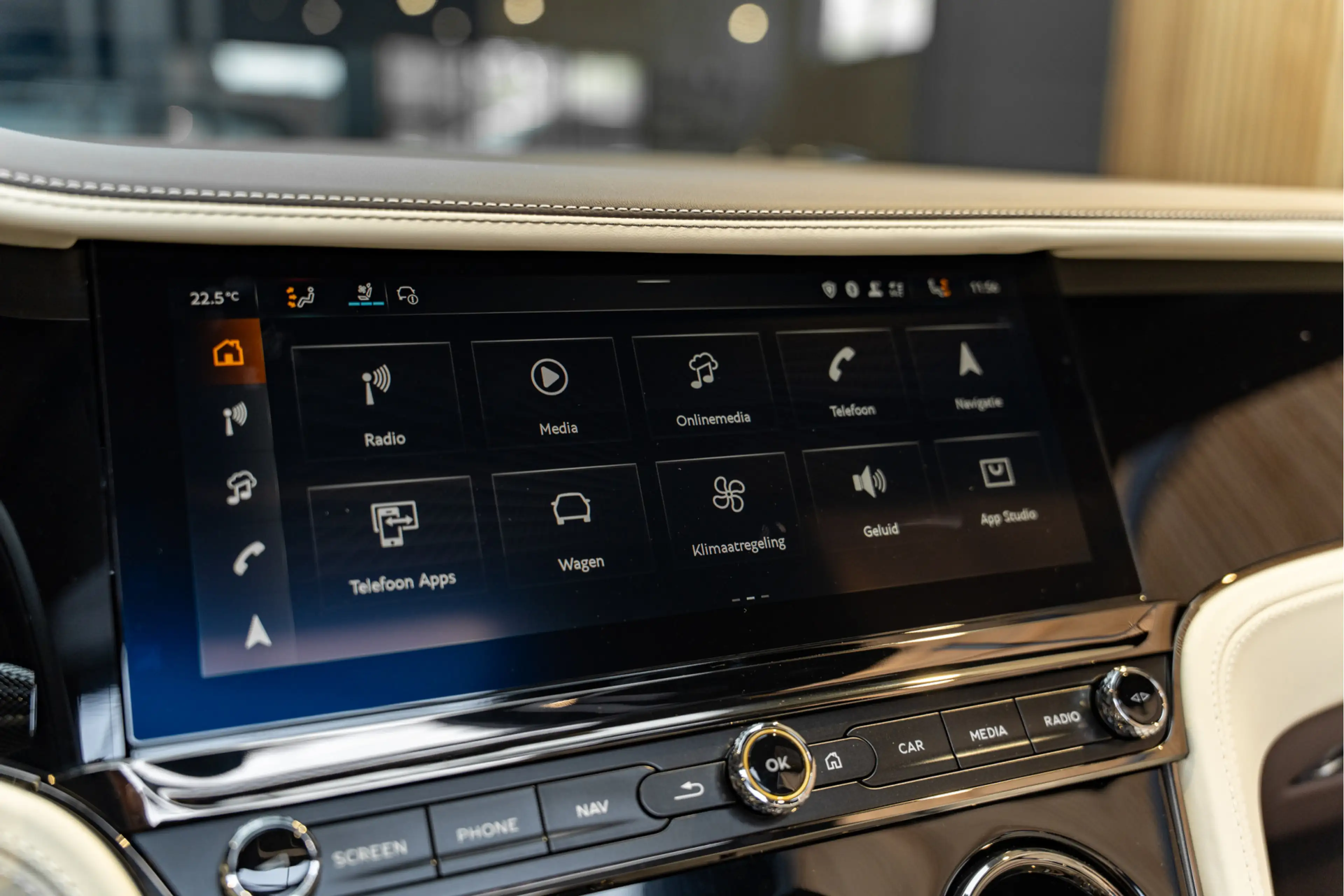 Bentley Continental GTC S Touring Package Mandarin 4.0 V8 Hybrid Spectre M — photo 47