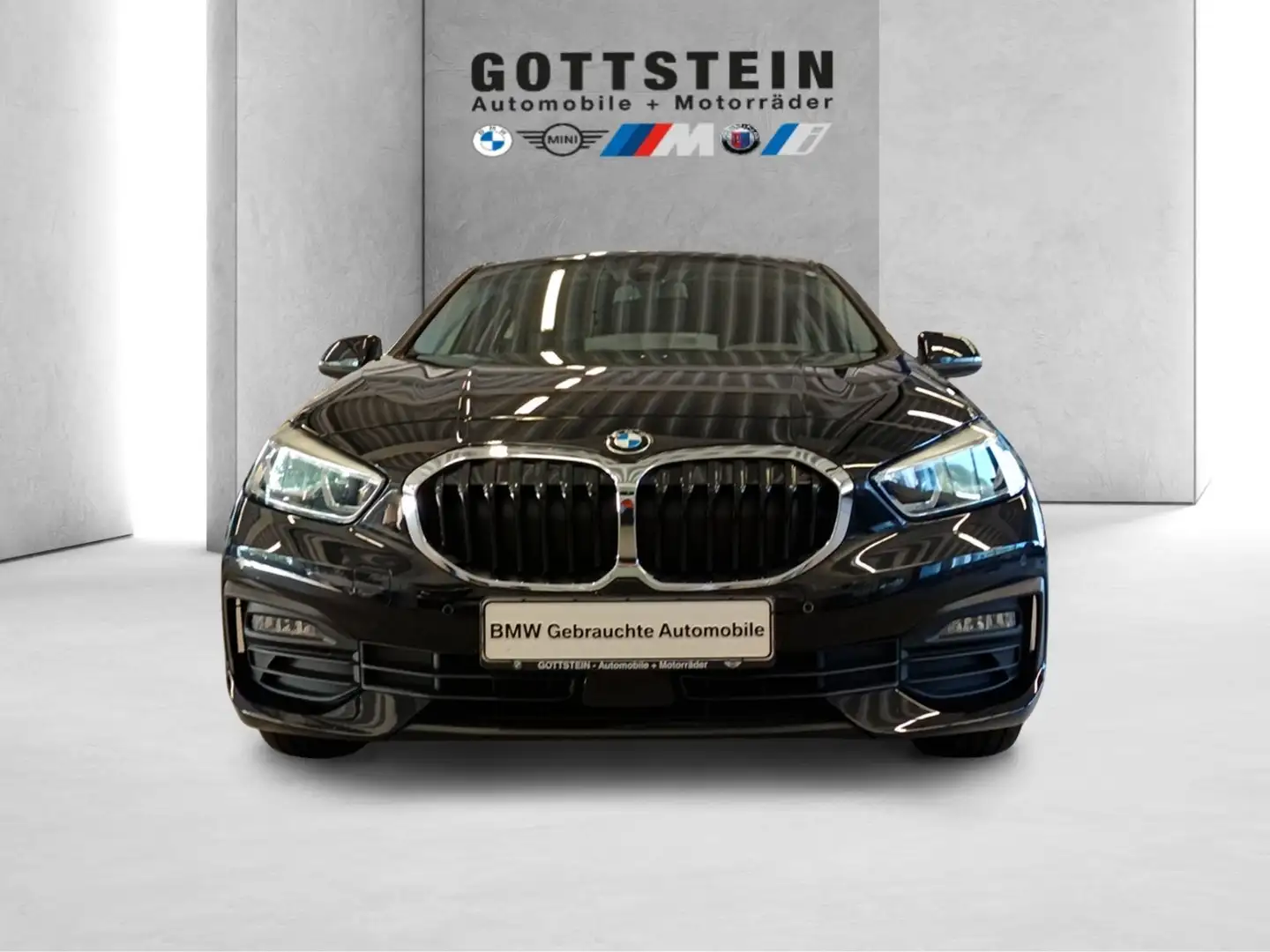 BMW 118 i Advantage Zwart - 1
