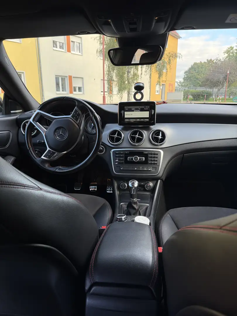 Mercedes-Benz CLA 200 CLA 200 (117.343) Weiß - 2