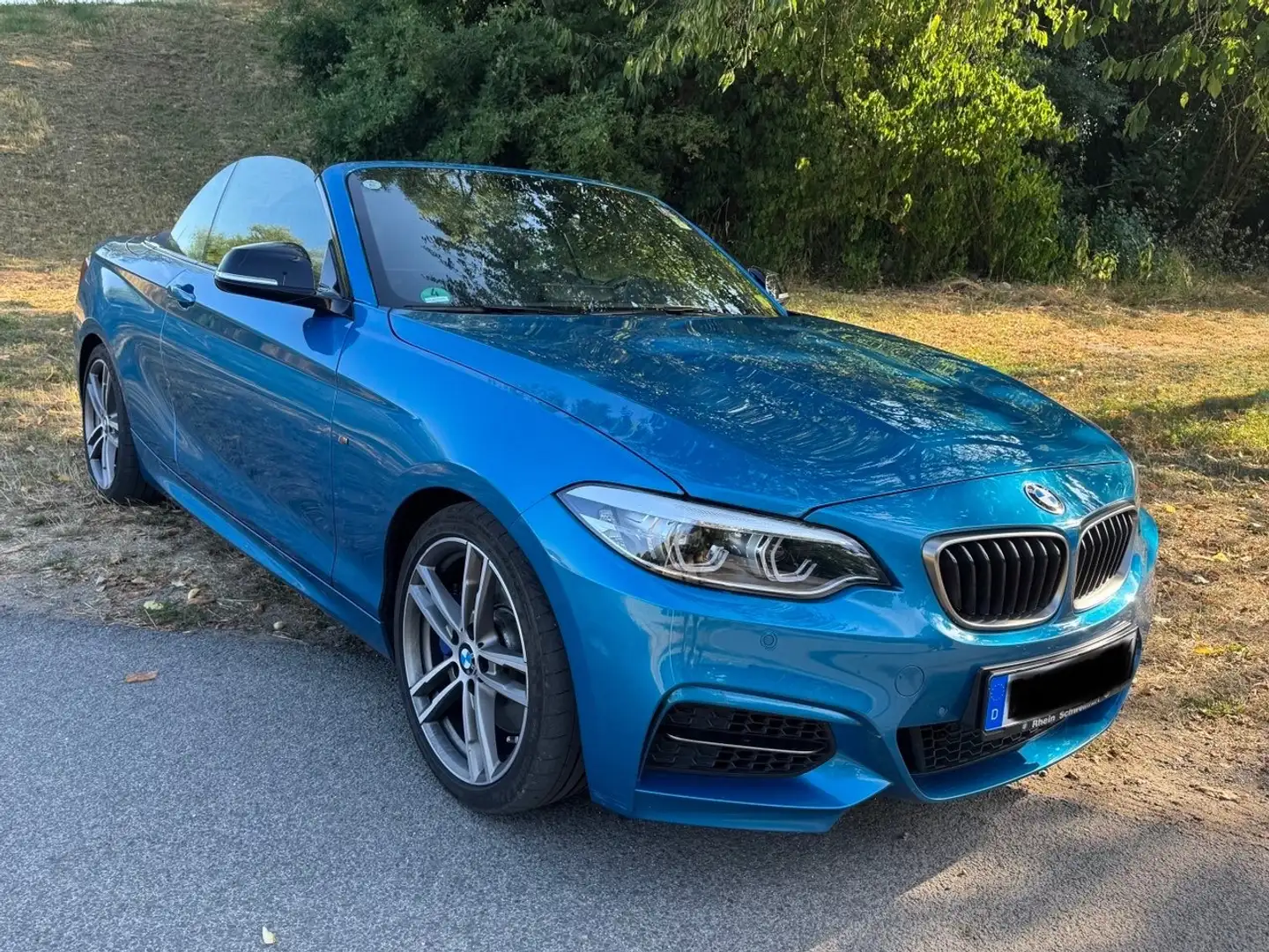 BMW 240 M240i Cabrio Aut. plava - 1